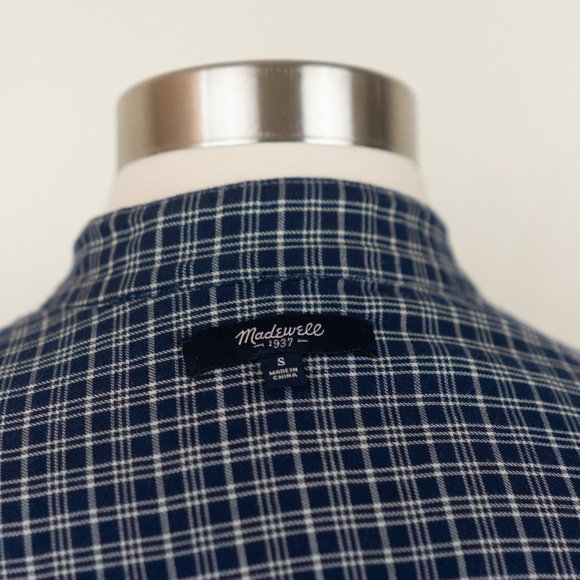 Madewell Navy Button Down S Top - Picture 5 of 8